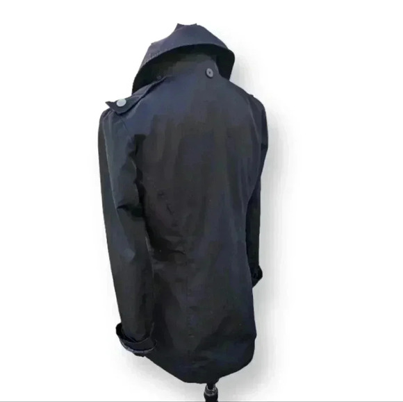 Michael Kors Women's Black w/ Gold Logo Full Zip-up Lightweight Jacket Size XS - Picture 5 of 7